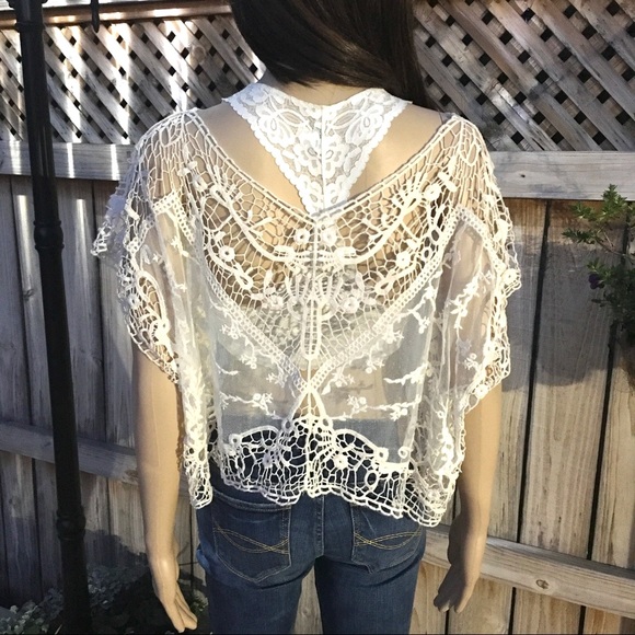 NEW LACE and MESH CROP TOP ~ last 1 - Picture 13 of 14